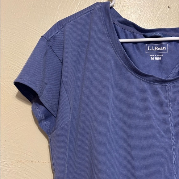L.L. Bean Blue Asymmetrical Short Sleeve T-Shirt - Picture 6 of 9